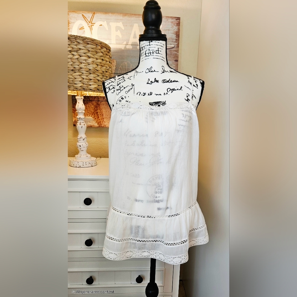 Old Navy Lace Tank Top